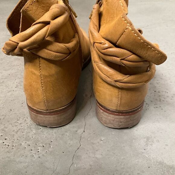 Free People Landslide Ankle Boots - Picture 7 of 12